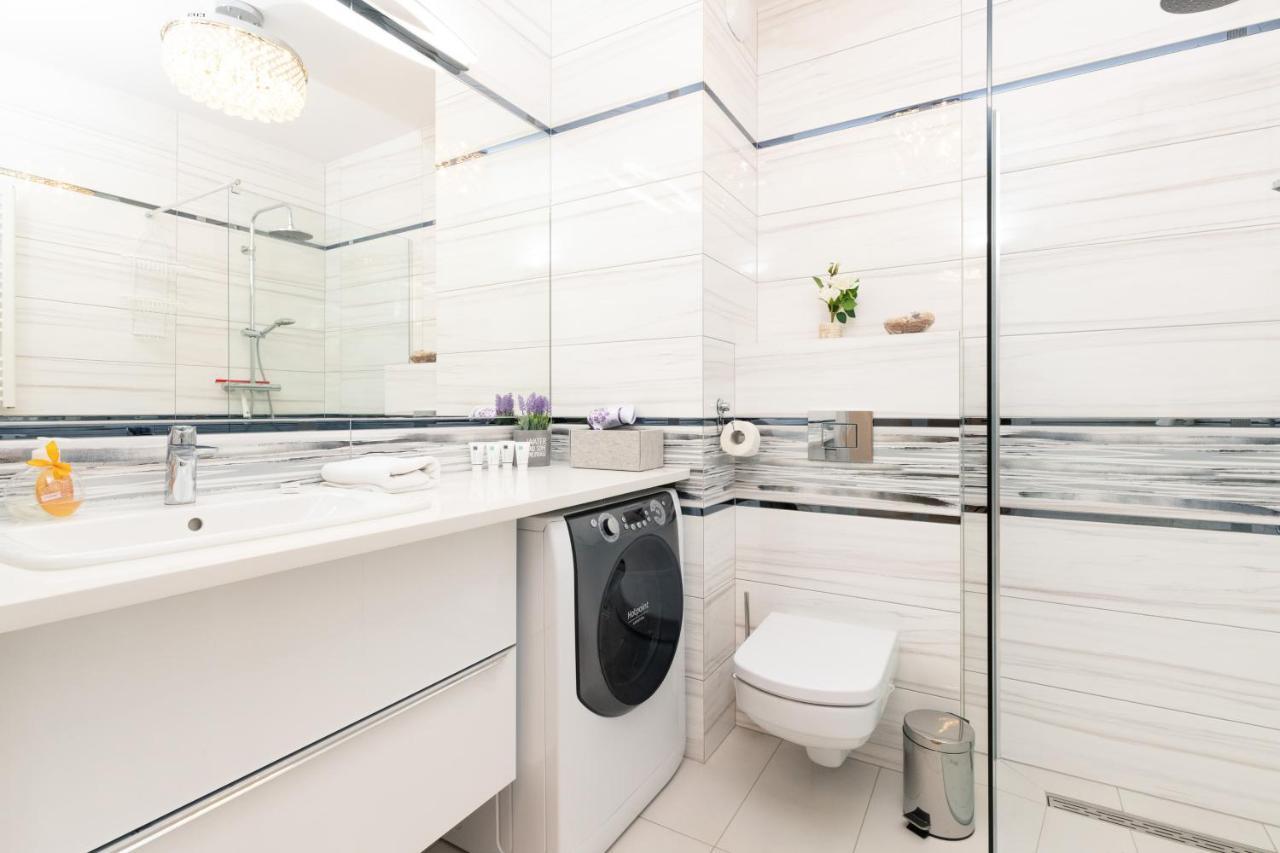 Apartamenty Blisko Starego Miasta - Angielska Grobla By Noclegi Renters 格但斯克 外观 照片