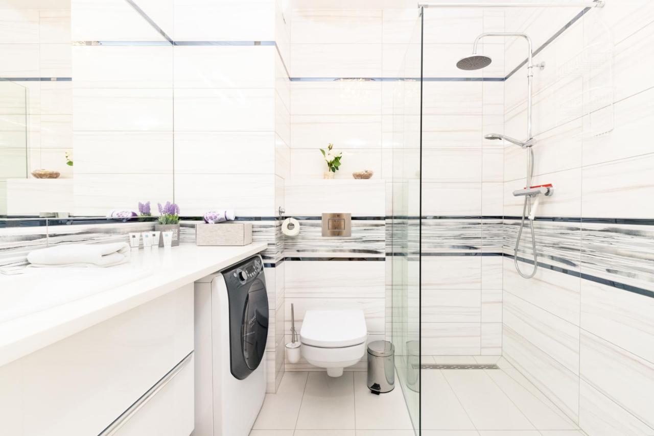 Apartamenty Blisko Starego Miasta - Angielska Grobla By Noclegi Renters 格但斯克 外观 照片