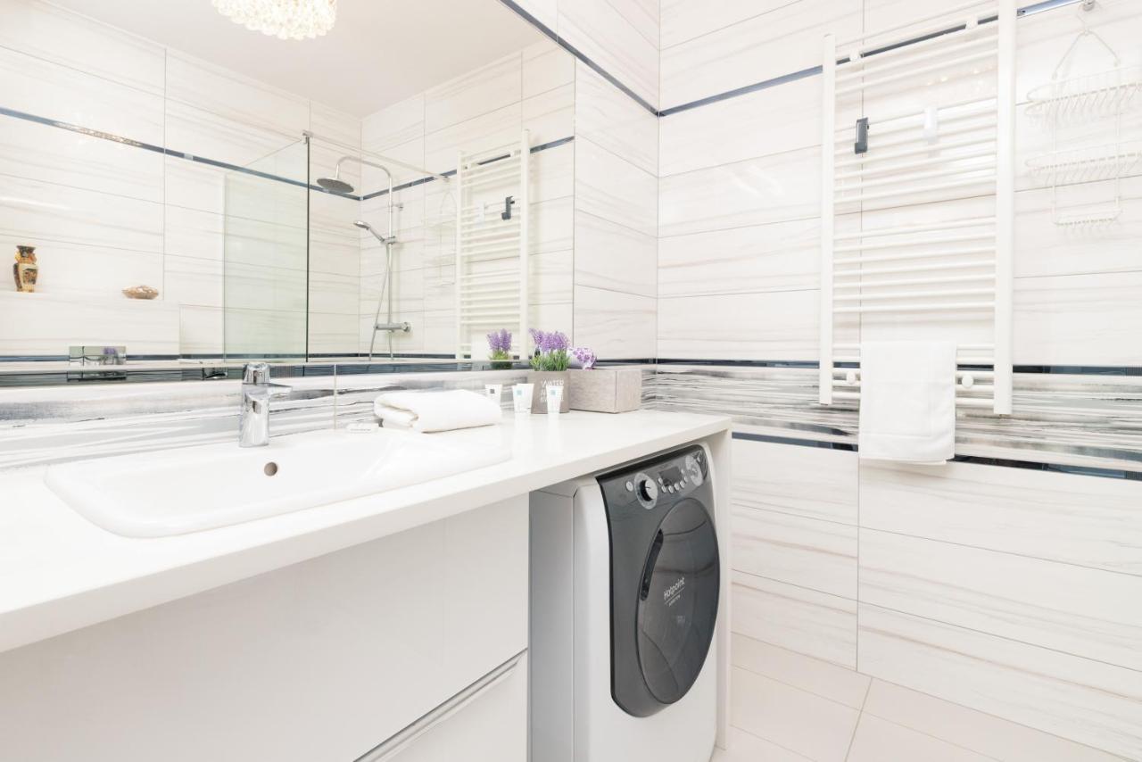 Apartamenty Blisko Starego Miasta - Angielska Grobla By Noclegi Renters 格但斯克 外观 照片