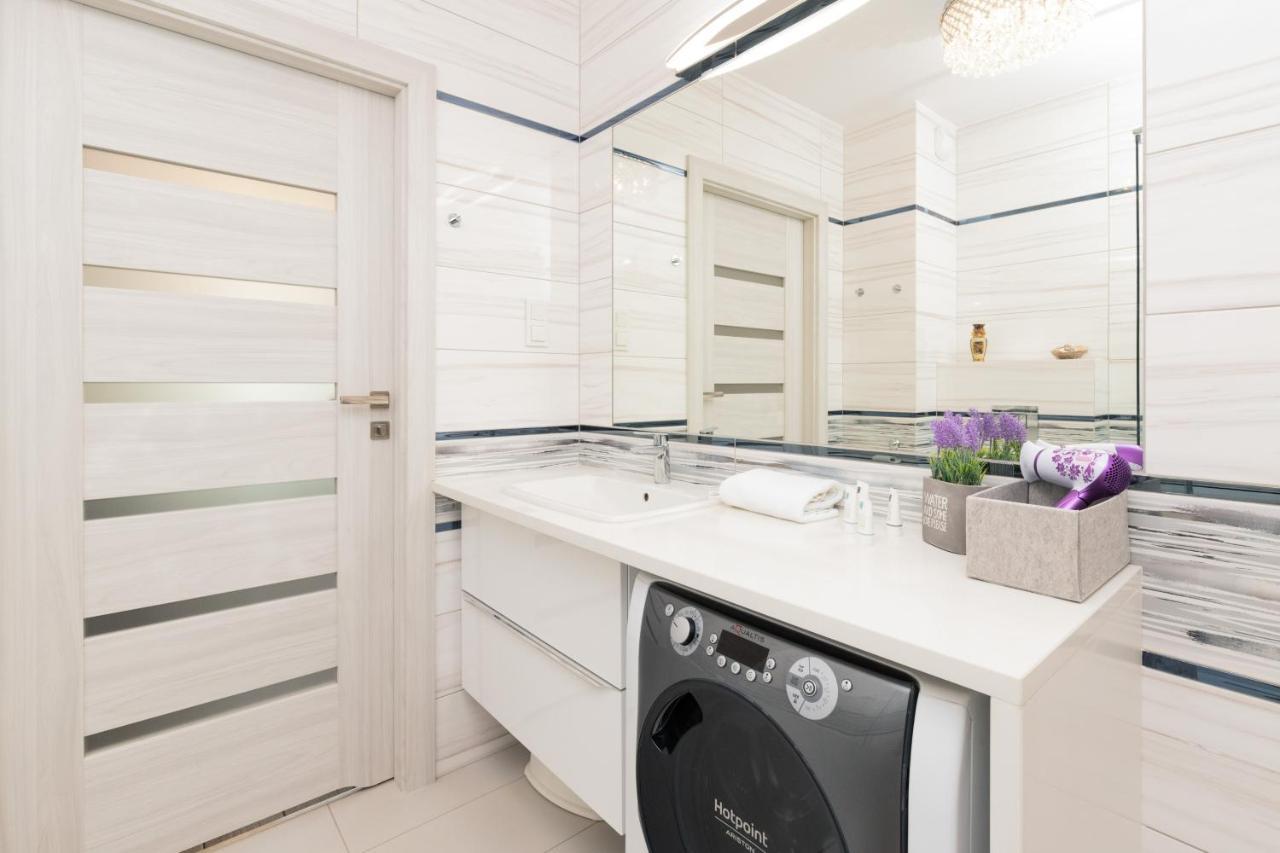 Apartamenty Blisko Starego Miasta - Angielska Grobla By Noclegi Renters 格但斯克 外观 照片